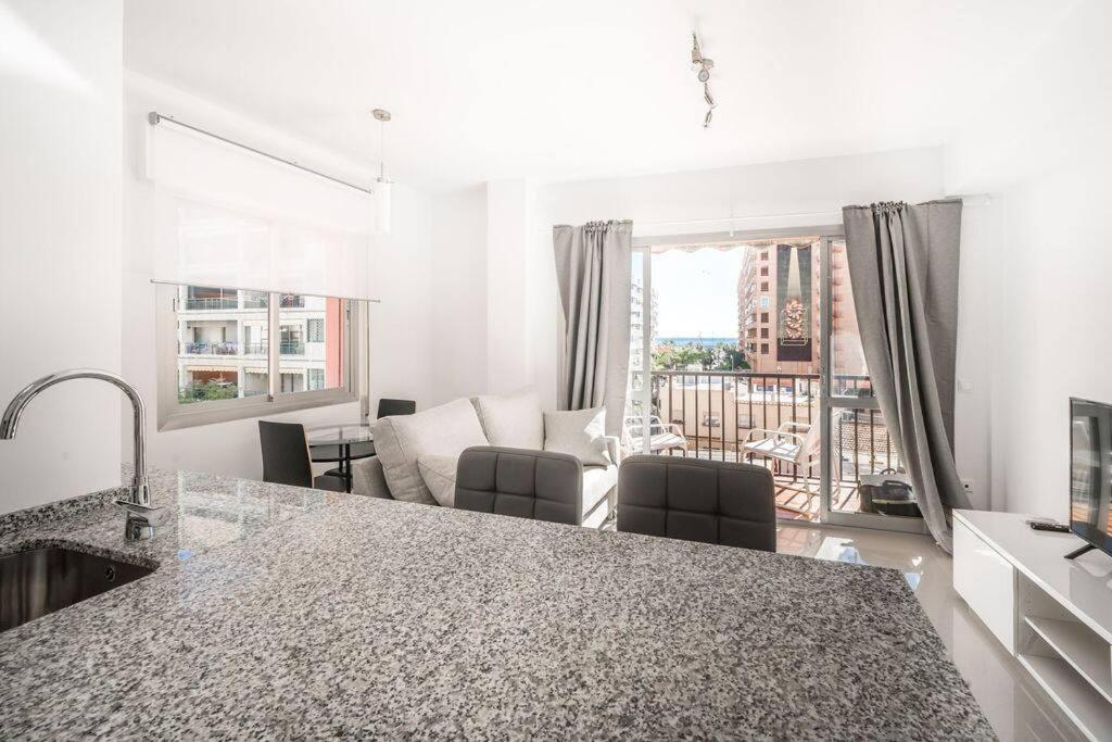 Stunning Fuengirola Gem With City And Sea Views Exterior foto